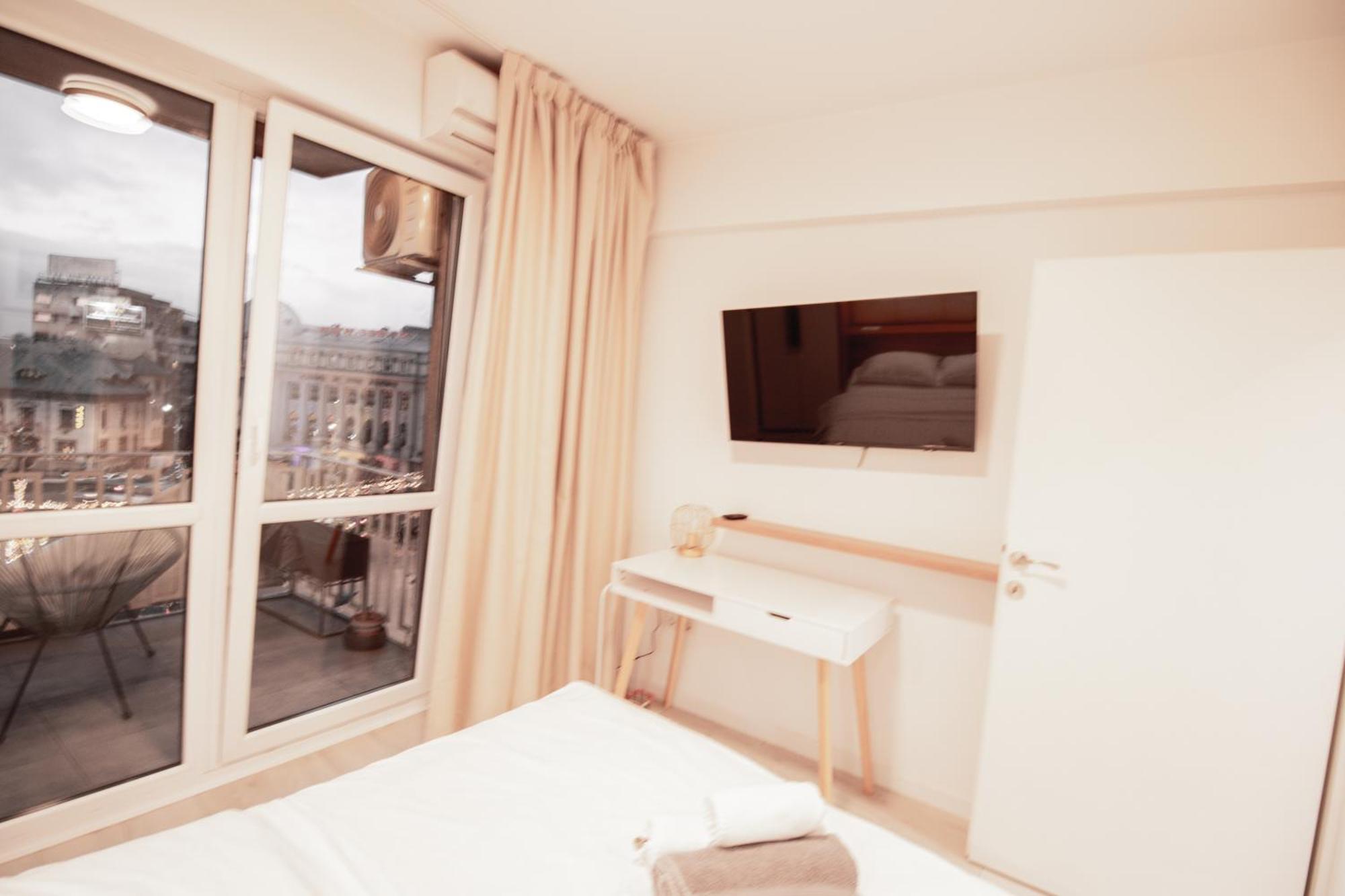 Piata Romana, Two Bedrooms Apartment Bucureşti Eksteriør bilde